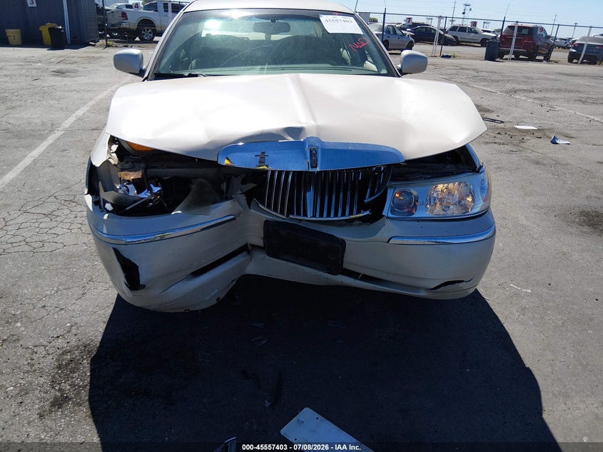 2001 Lincoln Town Car Cartier VIN: 1LNHM83W41Y609855 Lot: 45557403