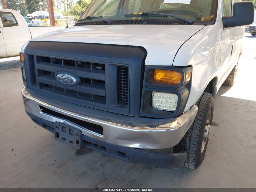 2011 FORD E-350 SUPER DUTY auction photo 6