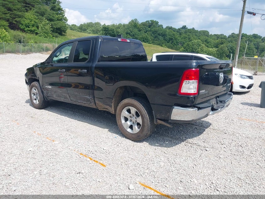 2023 RAM 1500 auction photo 3