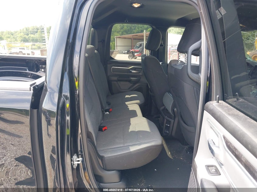 2023 RAM 1500 auction photo 8