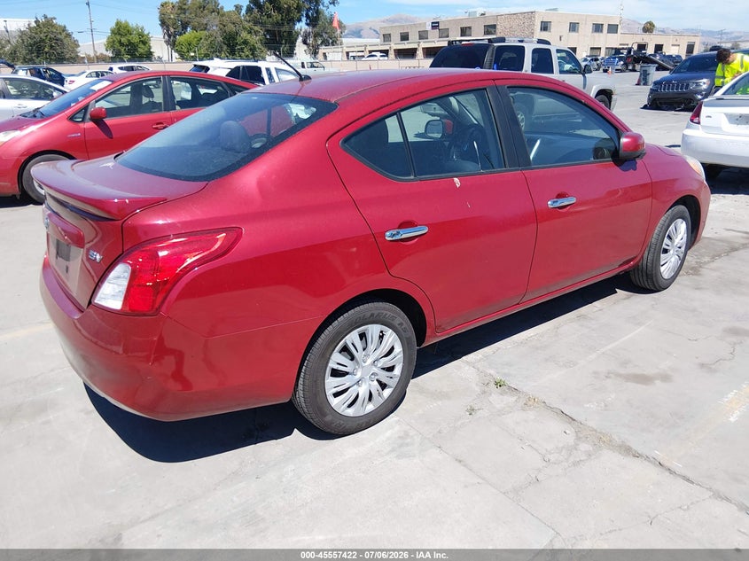 AtlanticExpress - Nissan Versa
