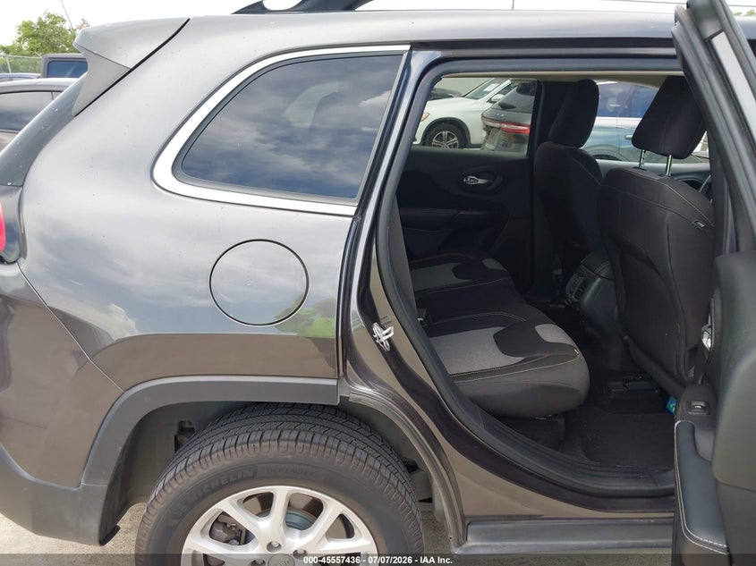 2014 Jeep Cherokee Latitude VIN: 1C4PJLCS5EW155349 Lot: 45557436
