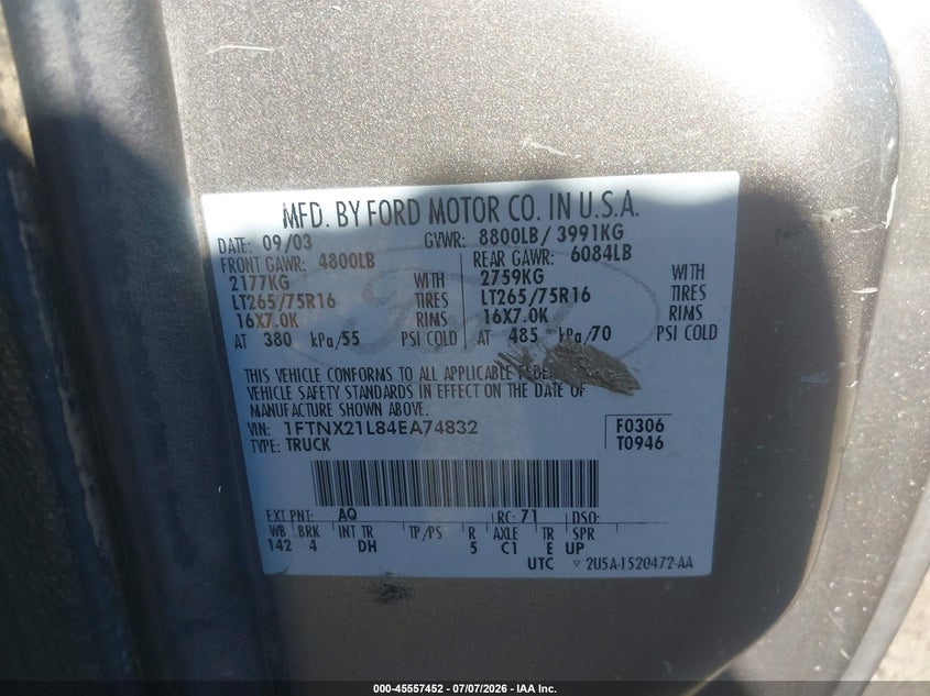 2004 Ford F-250 Lariat/Xl/Xlt VIN: 1FTNX21L84EA74832 Lot: 45557452
