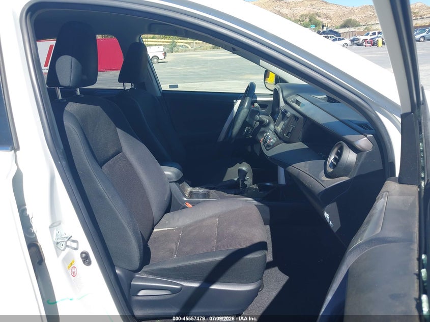 2018 TOYOTA RAV4 auction photo 5