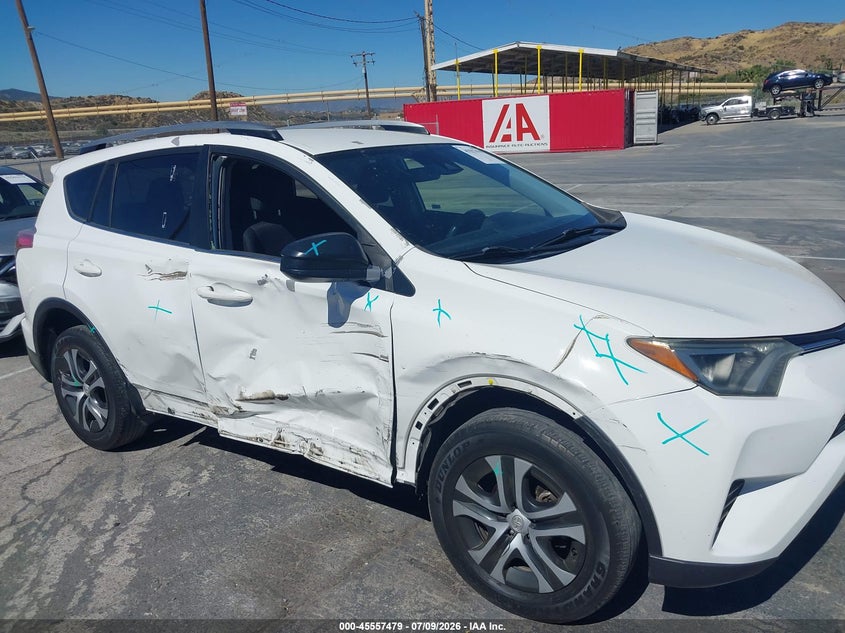 2018 TOYOTA RAV4 auction photo 6