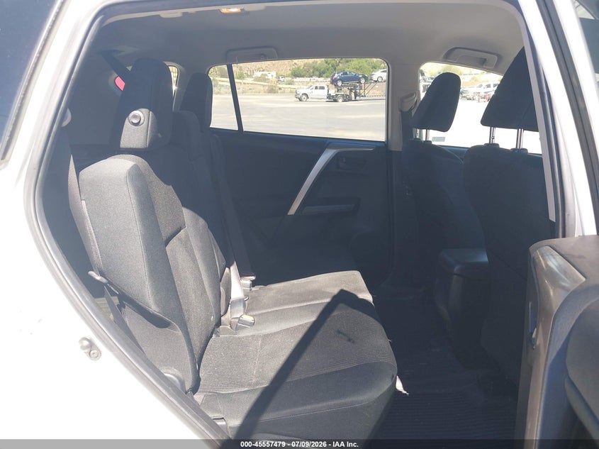 2018 TOYOTA RAV4 auction photo 8