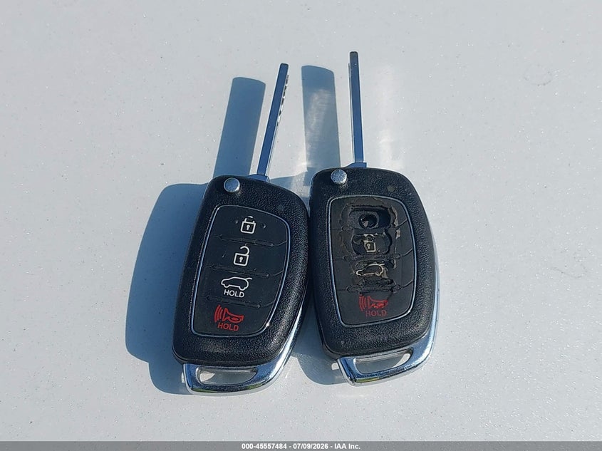 2016 HYUNDAI SANTA FE SPORT 2.4L · Фото 11