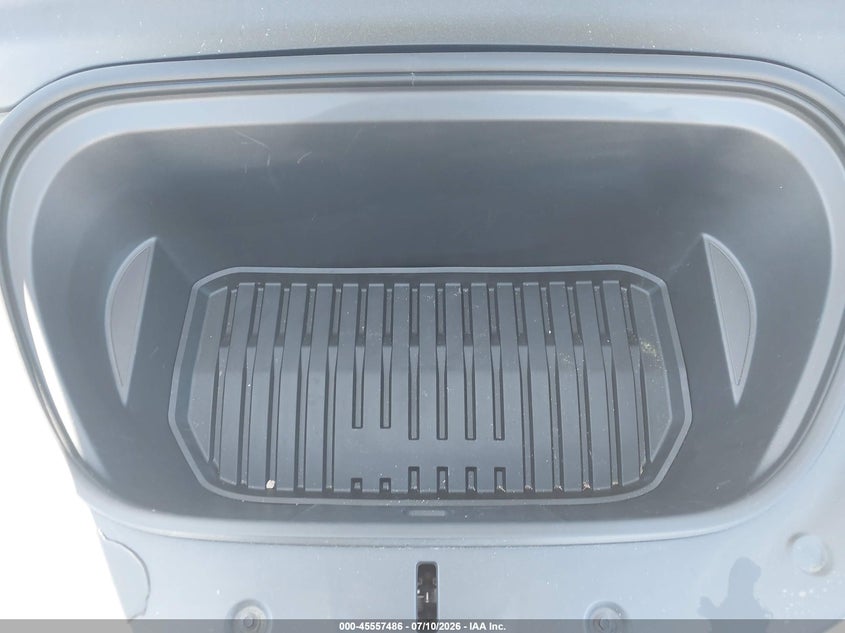 2025 Tesla Model Y Long Range Dual Motor Rear-Wheel Drive VIN: 7SAYGDED1SF227495 Lot: 45557486