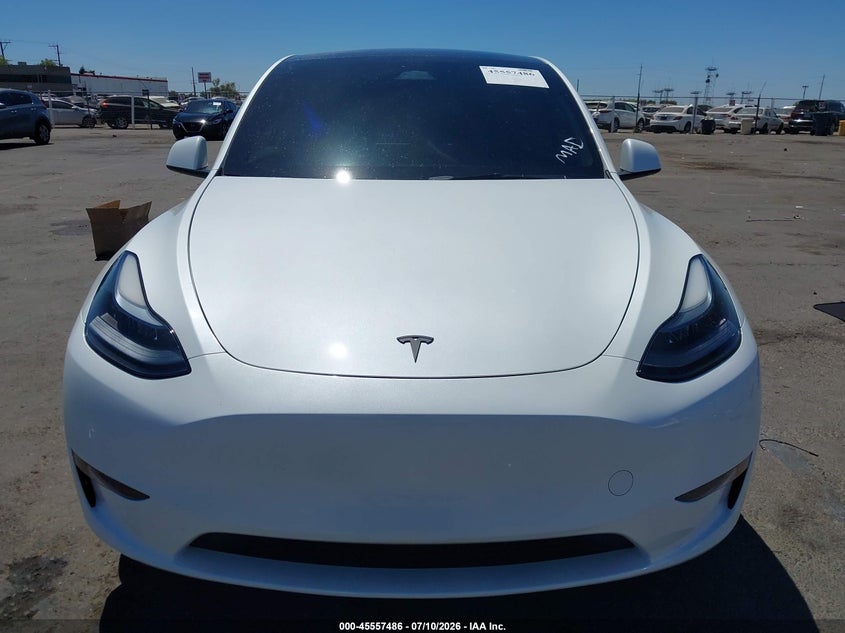 2025 Tesla Model Y Long Range Dual Motor Rear-Wheel Drive VIN: 7SAYGDED1SF227495 Lot: 45557486