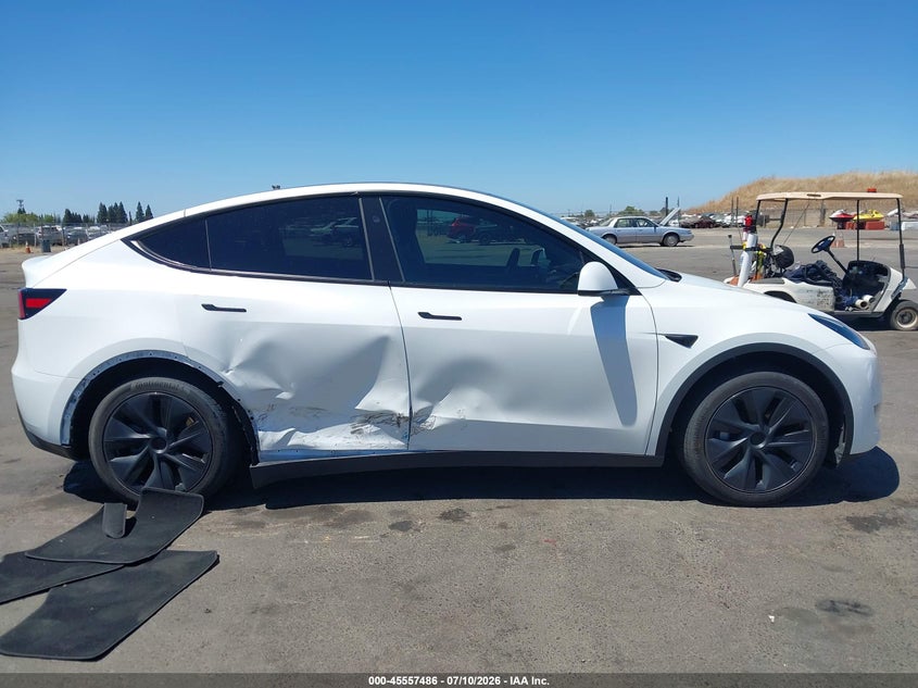 2025 Tesla Model Y Long Range Dual Motor Rear-Wheel Drive VIN: 7SAYGDED1SF227495 Lot: 45557486