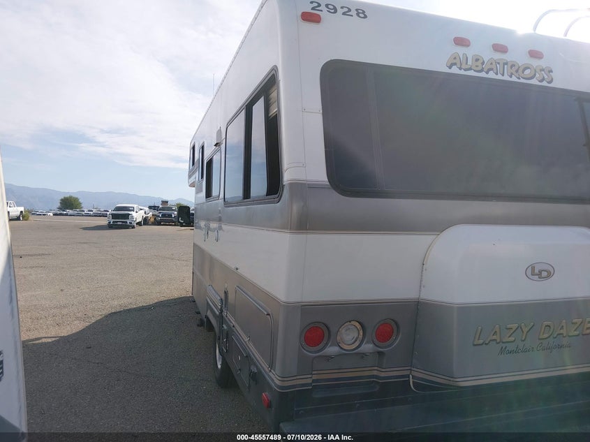 2006 FORD E-450 CUTAWAY auction photo 4