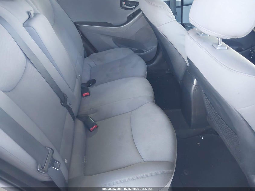 AtlanticExpress - Hyundai Elantra