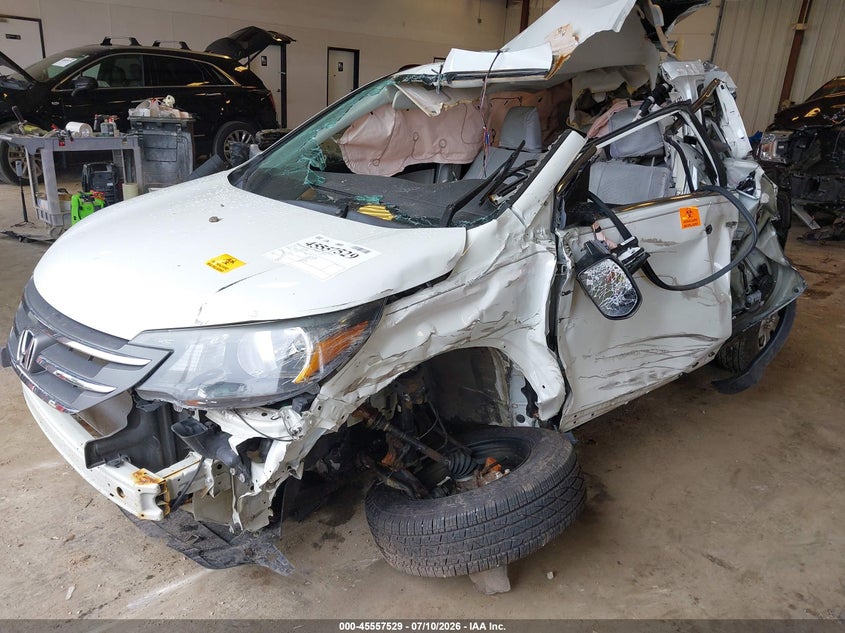 2013 Honda CR-V, Biohazard, IAAI, VIN 5J6RM4H32DL030360 — photo 2