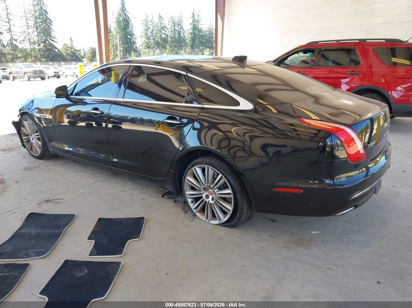 2016 JAGUAR XJ auction photo 3