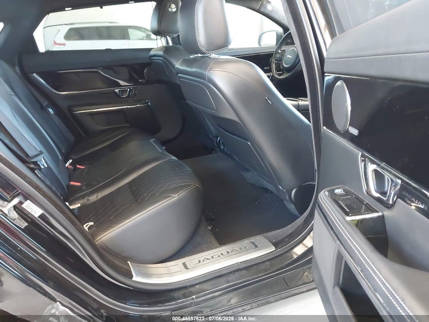 2016 JAGUAR XJ auction photo 8