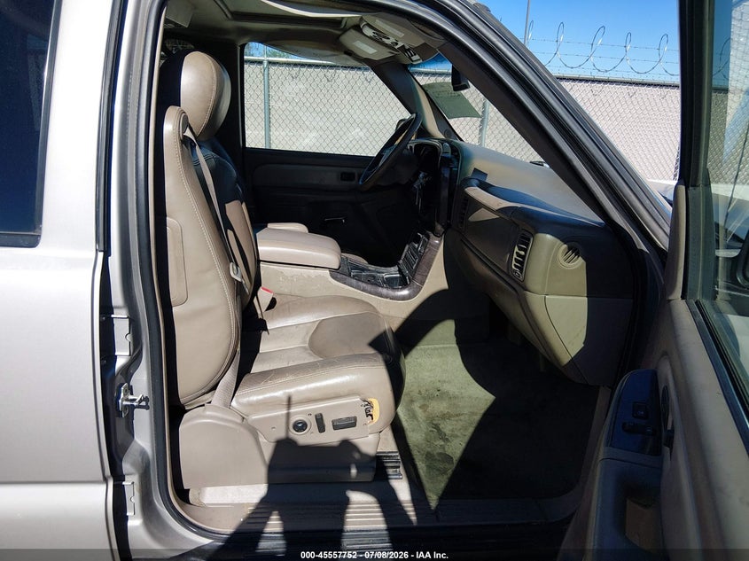 2006 GMC YUKON XL 1500 auction photo 5