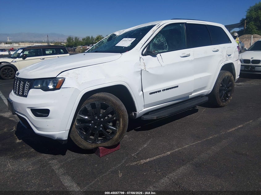 2018 JEEP GRAND CHEROKEE auction photo 2