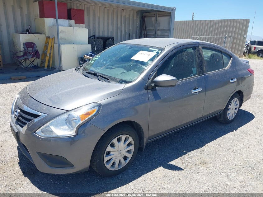 2017 Nissan Versa, Right Side, IAAI, VIN 3N1CN7AP8HL807192 — photo 2