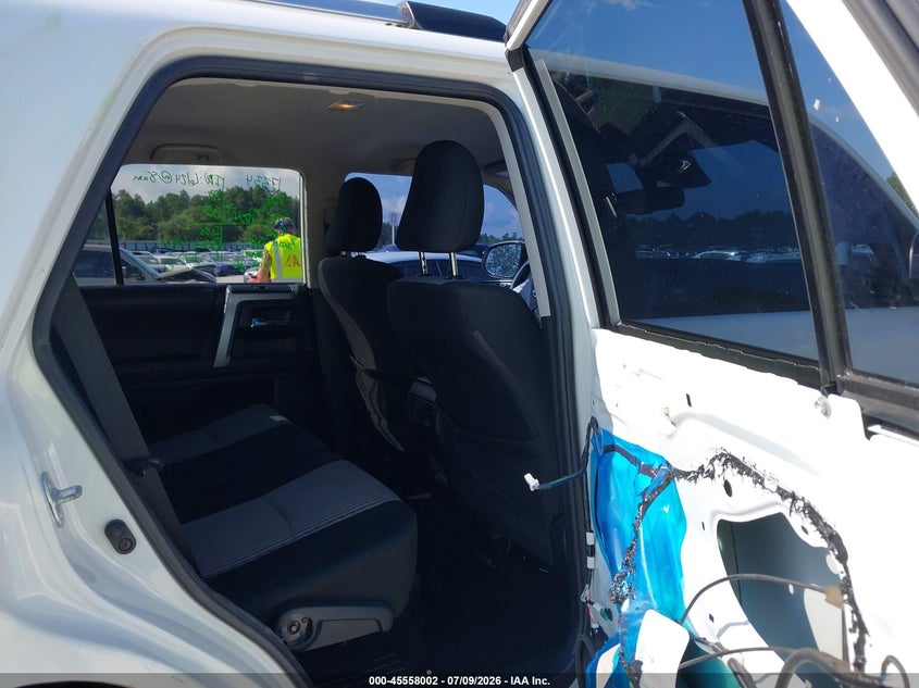 2021 TOYOTA 4RUNNER auction photo 8
