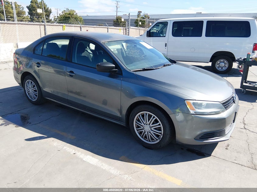 2012 VOLKSWAGEN JETTA 2.0L S