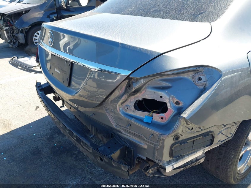 2017 MERCEDES-BENZ C 300 auction photo 6