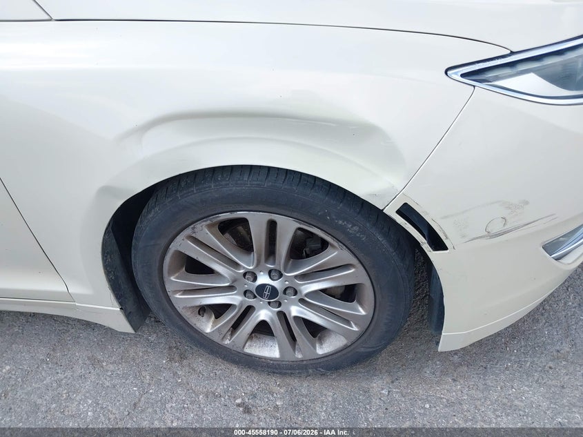 2016 LINCOLN MKZ auction photo 6