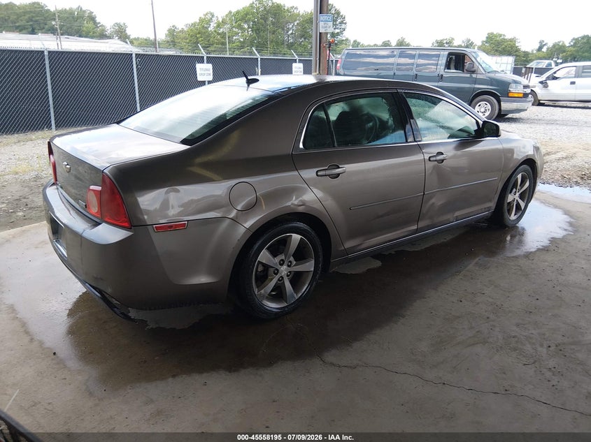 2011 CHEVROLET MALIBU auction photo 4