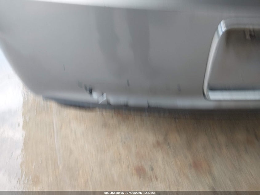 2011 CHEVROLET MALIBU auction photo 6