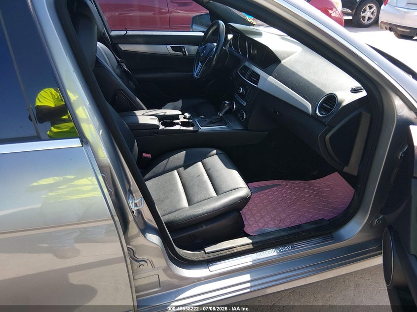 2013 MERCEDES-BENZ C 250 auction photo 5