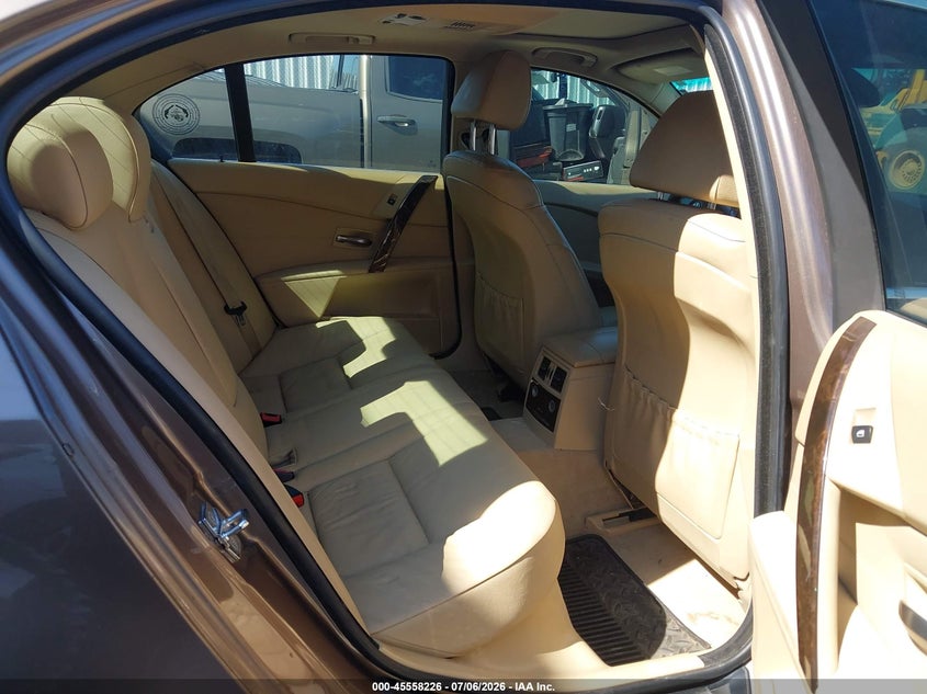 2007 BMW 525XI auction photo 8