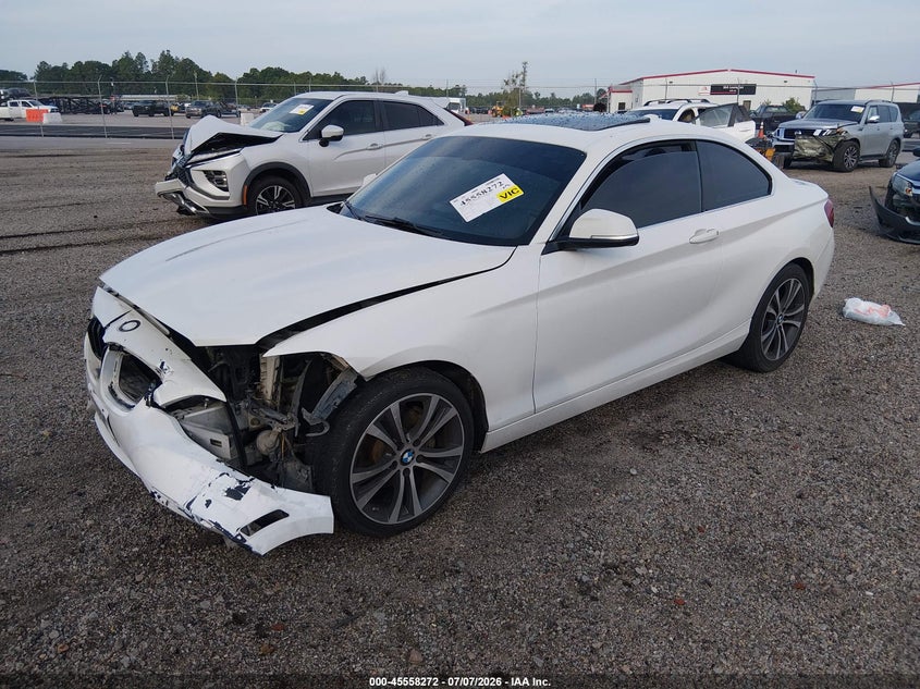 BMW 228I - zdjęcie 2