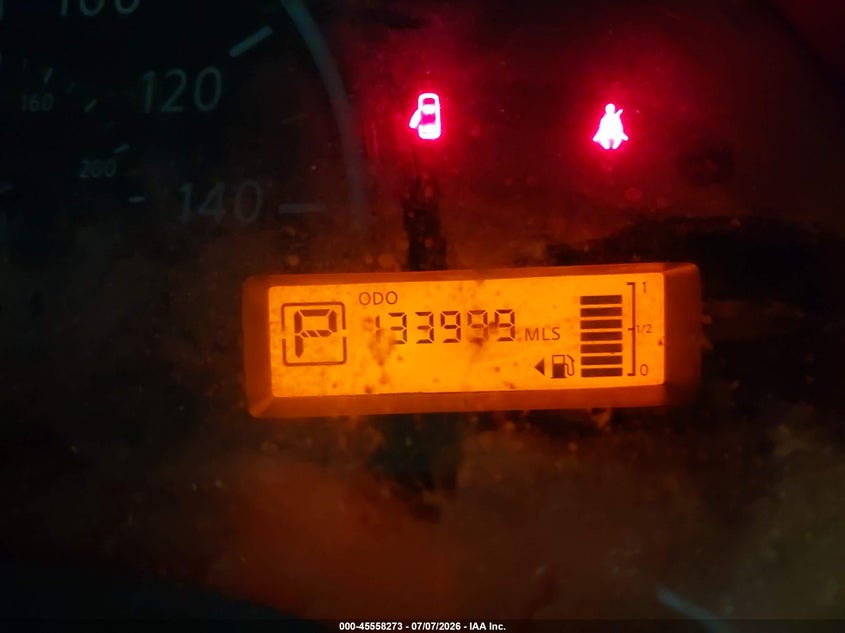 2018 NISSAN VERSA auction photo 7