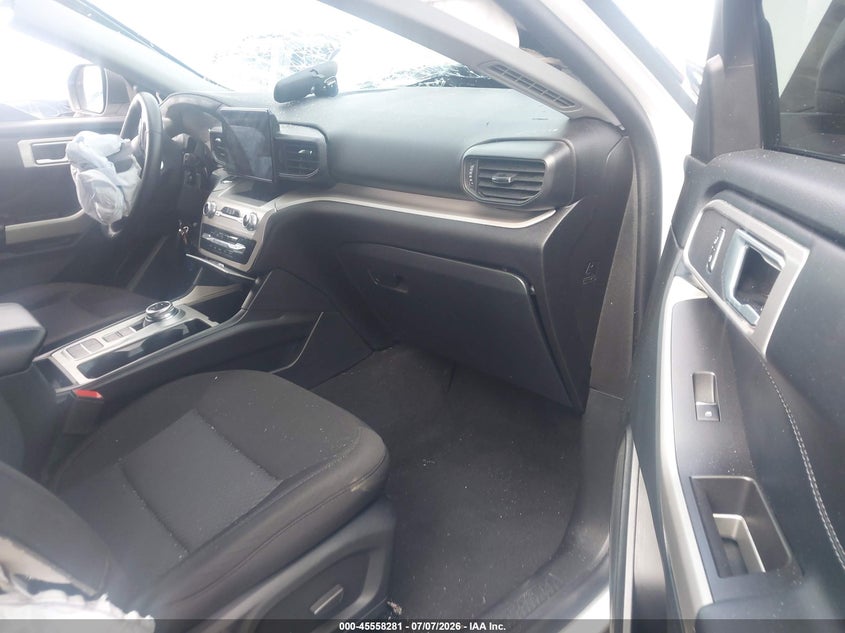 2023 FORD EXPLORER auction photo 5