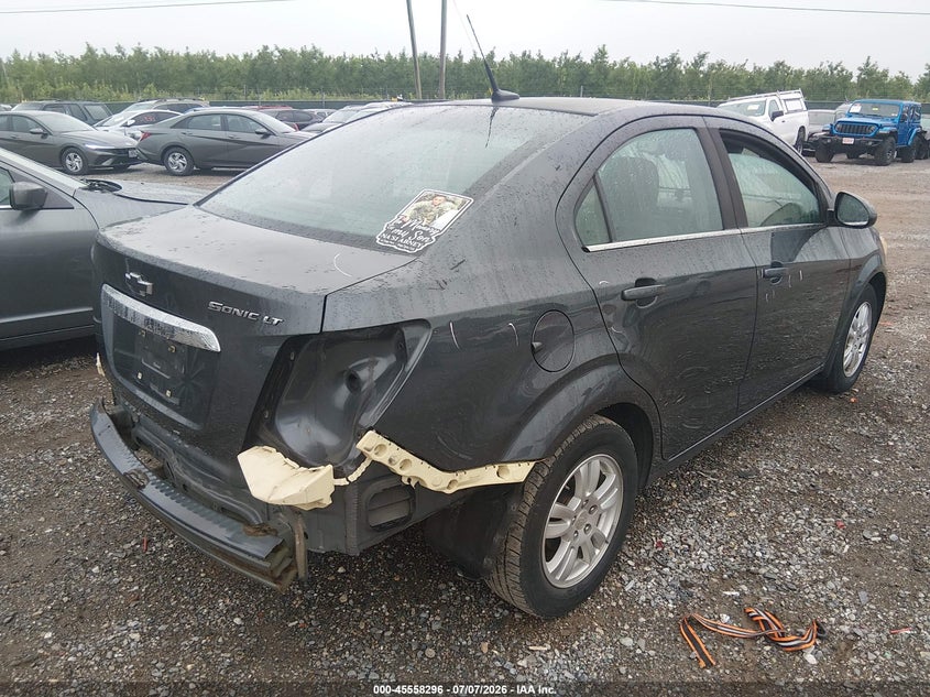 2013 CHEVROLET SONIC auction photo 4