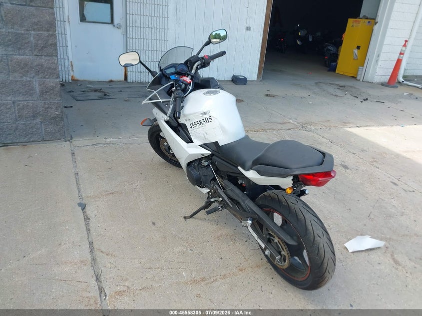 2009 YAMAHA FZ6 auction photo 3
