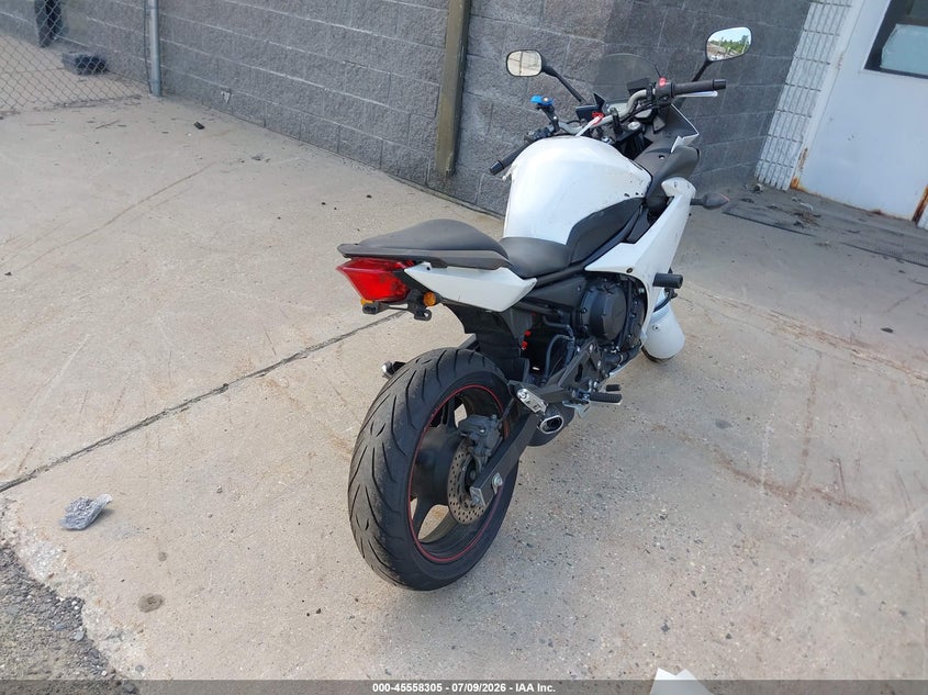 2009 YAMAHA FZ6 auction photo 4