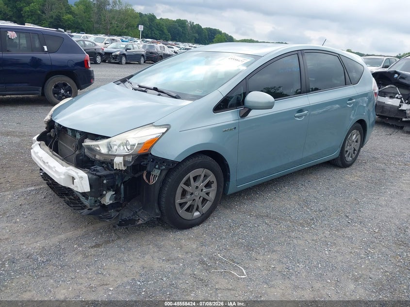 2015 TOYOTA PRIUS V auction photo 2