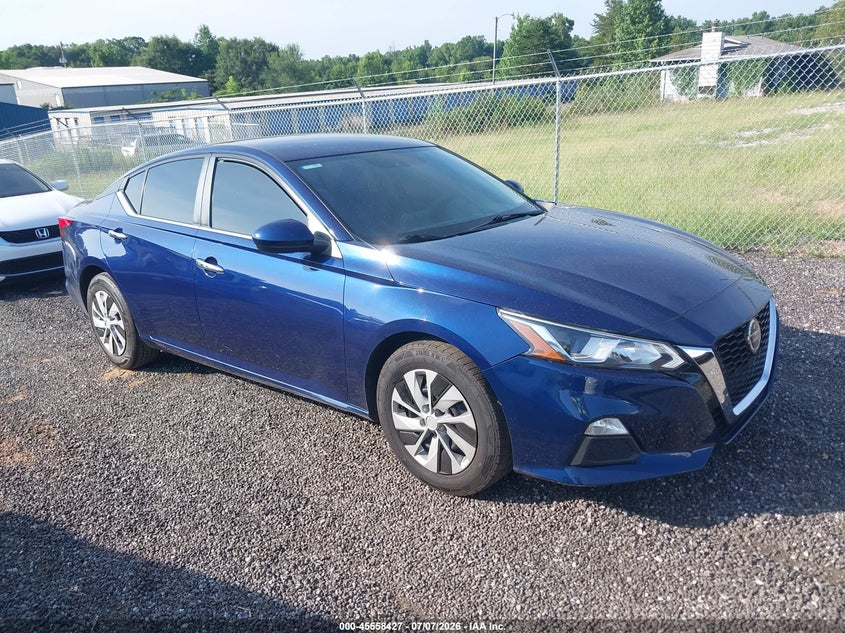 2019 NISSAN ALTIMA auction photo 1