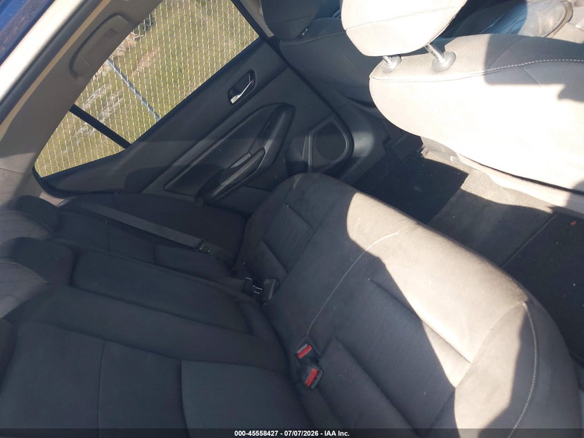 2019 NISSAN ALTIMA auction photo 8