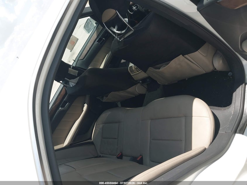 AtlanticExpress - Mercedes-Benz E-Class
