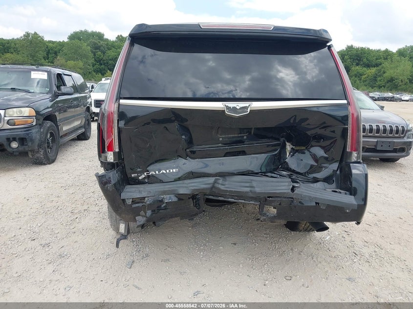 CADILLAC ESCALADE - zdjęcie 6