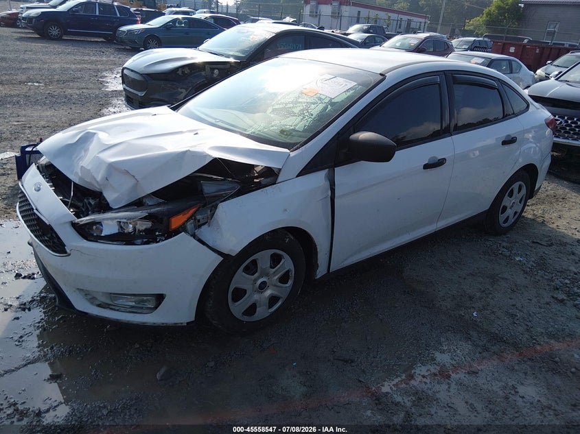 Vin: 1fadp3e22hl307310, lot: 46056876, ford focus s 20172