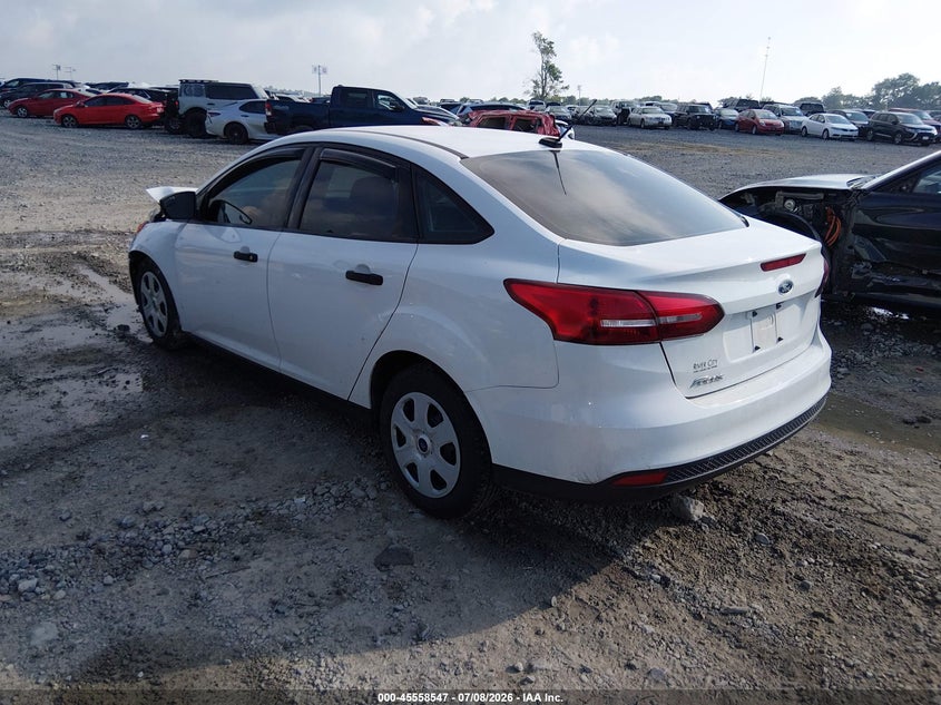 Vin: 1fadp3e22hl307310, lot: 46056876, ford focus s 20173