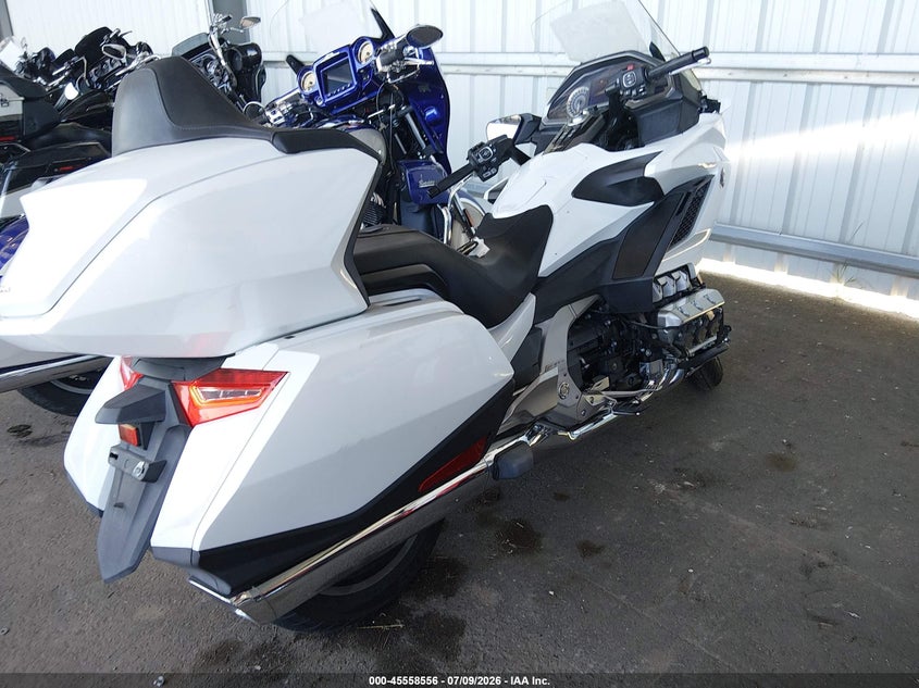 2018 HONDA GL1800C SPORT_BIKE 6