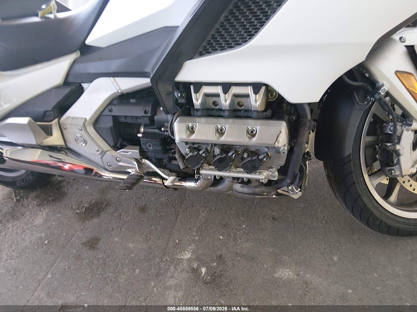 2018 Honda Gl1800 VIN: JH2SC7907JK001087 Lot: 45558556