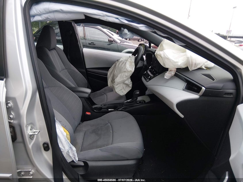 TOYOTA COROLLA - zdjęcie 5