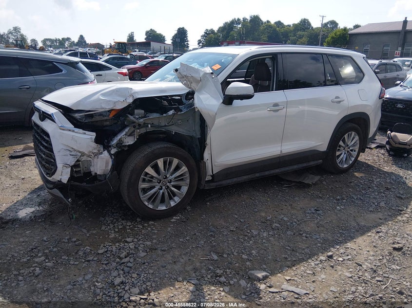 2026 TOYOTA GRAND HIGHLANDER auction photo 2