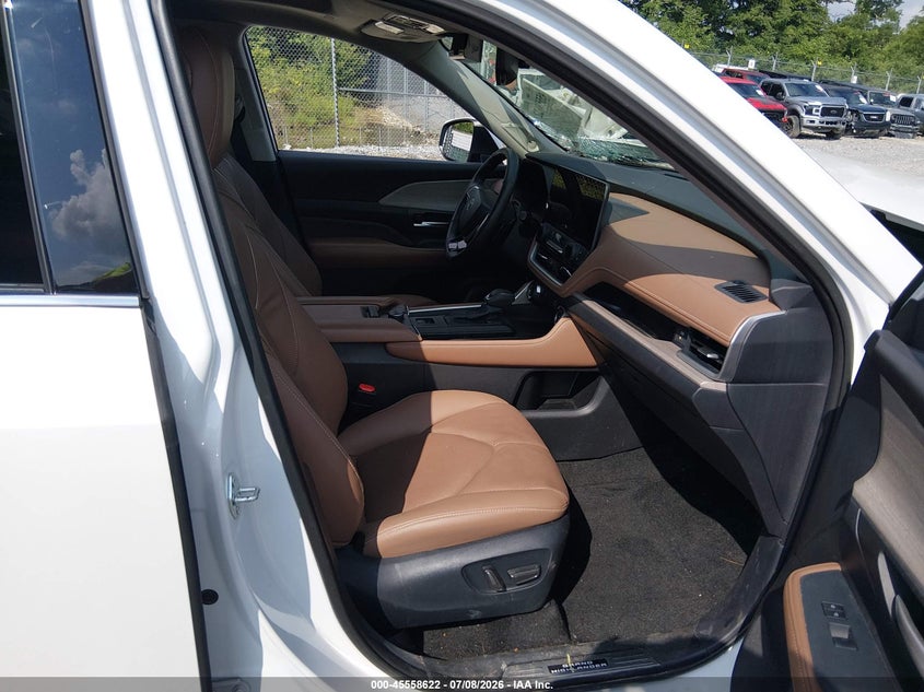 2026 TOYOTA GRAND HIGHLANDER auction photo 5