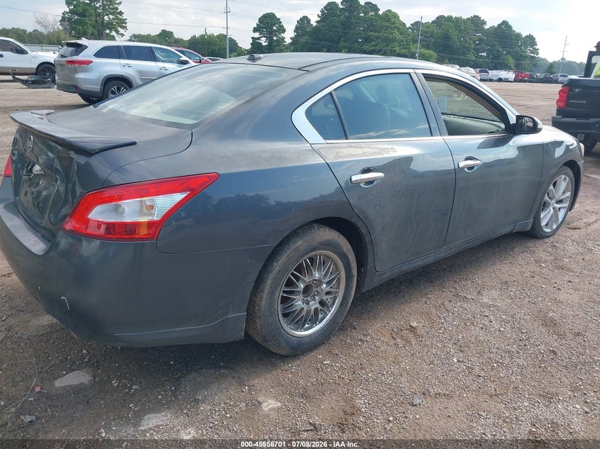 2011 NISSAN MAXIMA auction photo 4