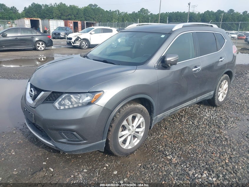 2015 NISSAN ROGUE auction photo 2